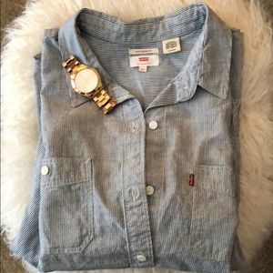 Levi’s Pinstrip Button Down